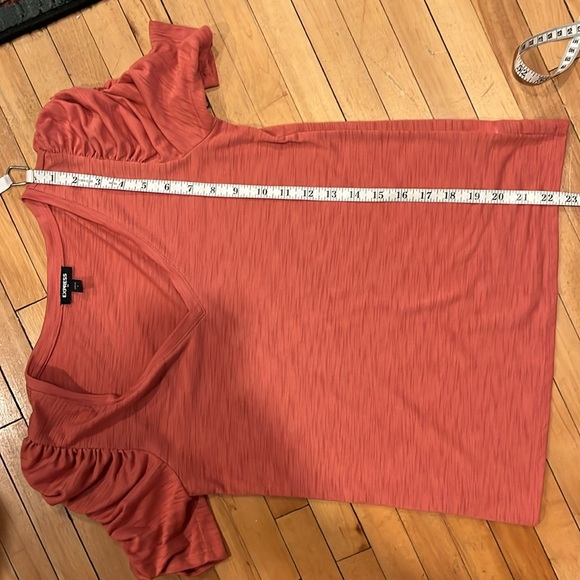 Express Top - Picture 12 of 12